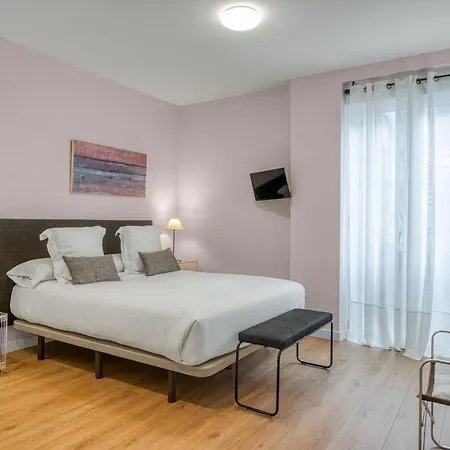 Always Easy I Bellas Artes *